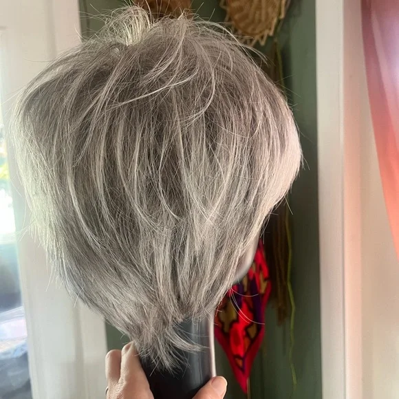 Tony of Beverly FIONA adjustable wig Minx - Picture 7 of 15